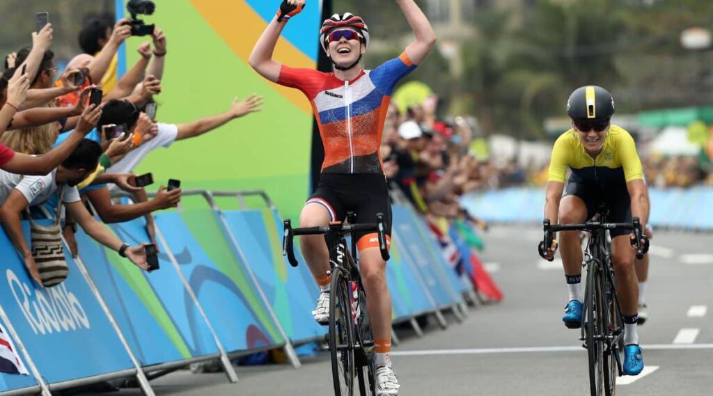 Six Successful Colombian Cyclists Winning Global Recognition